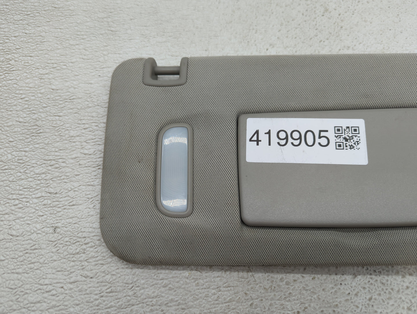 2010-2017 Chevrolet Equinox Sun Visor Shade Replacement Passenger Right Mirror Fits Fits 2010 2011 2012 2013 2014 2015 2016 