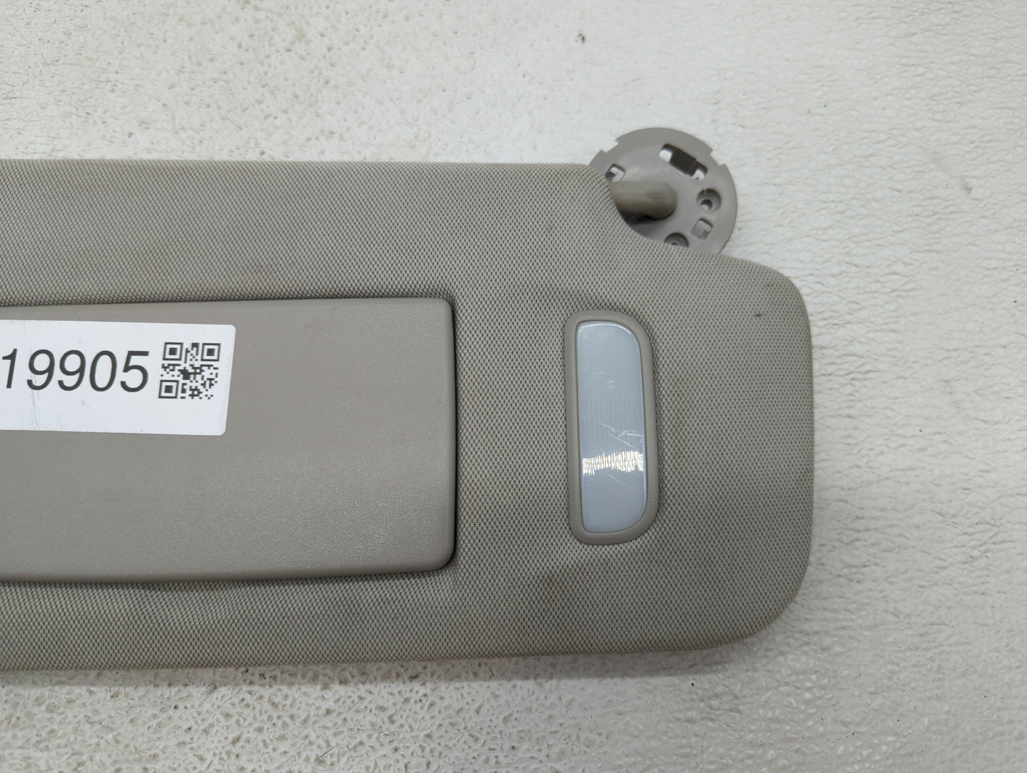 2010-2017 Chevrolet Equinox Sun Visor Shade Replacement Passenger Right Mirror Fits Fits 2010 2011 2012 2013 2014 2015 2016 