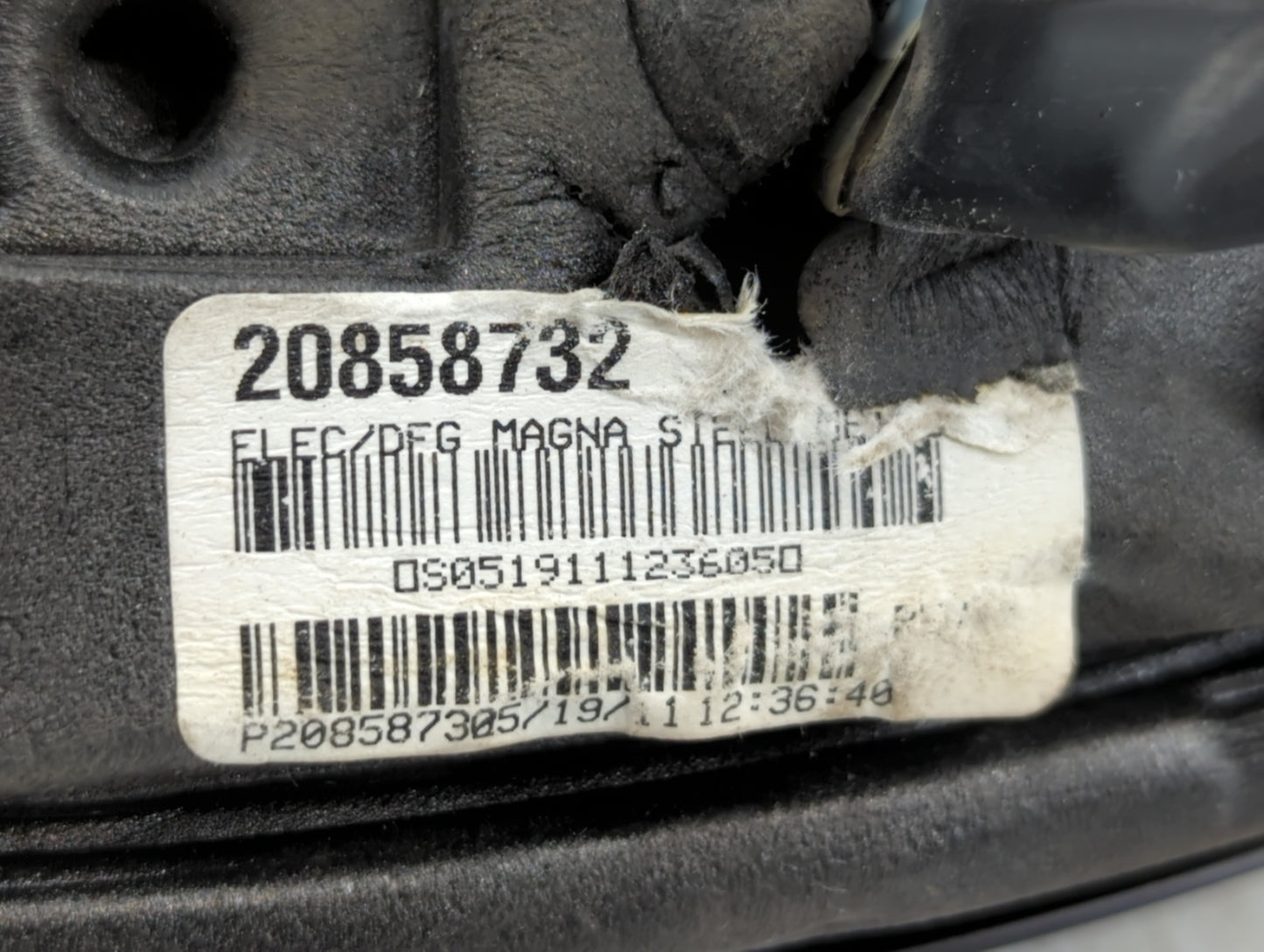2010-2011 Chevrolet Equinox Passenger Side View Mirror - Right Door Mirror OEM Used - Oemusedautoparts1.com