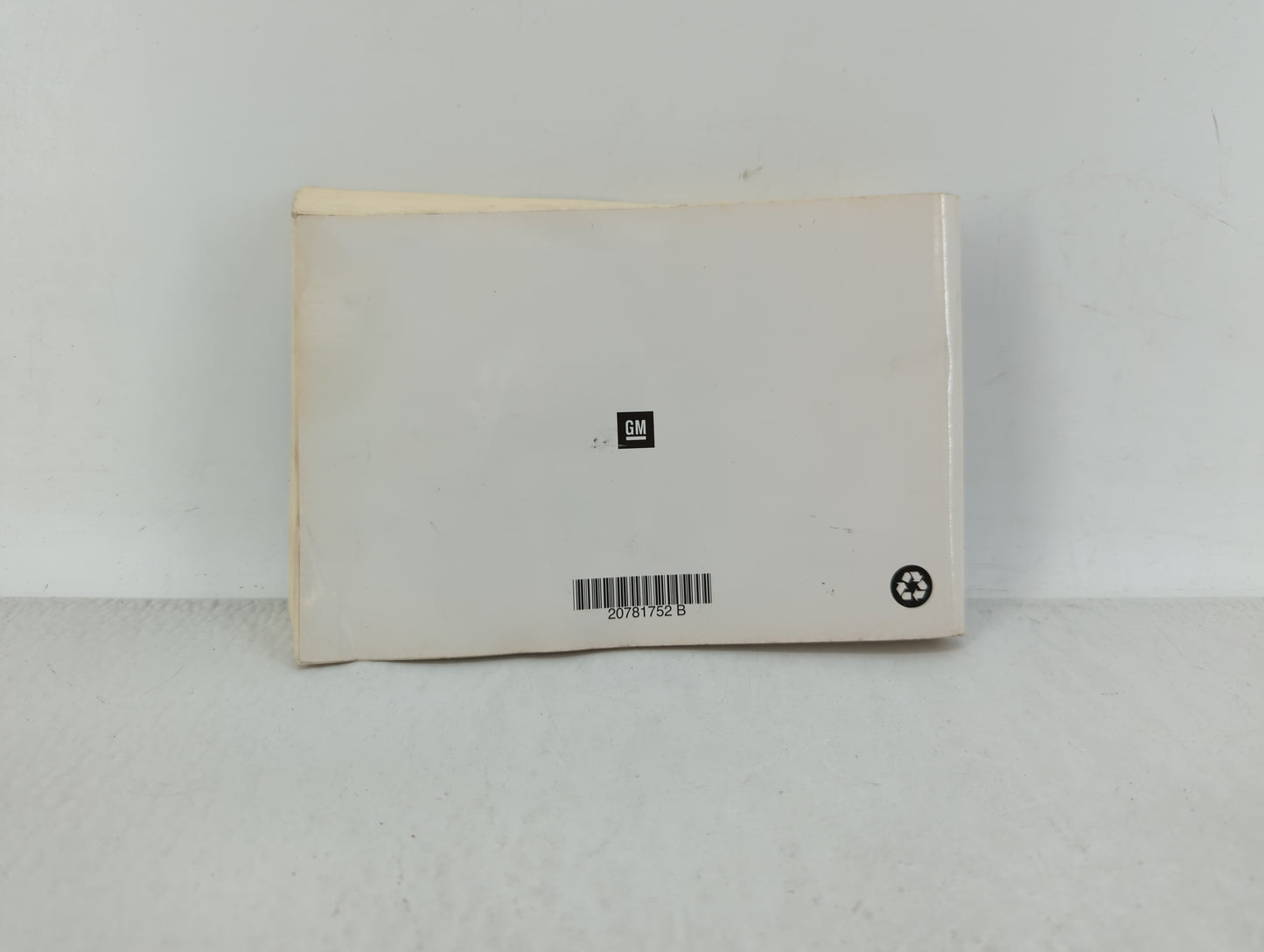 2011 Chevrolet Equinox Owners Manual Book Guide OEM Used Auto Parts - Oemusedautoparts1.com