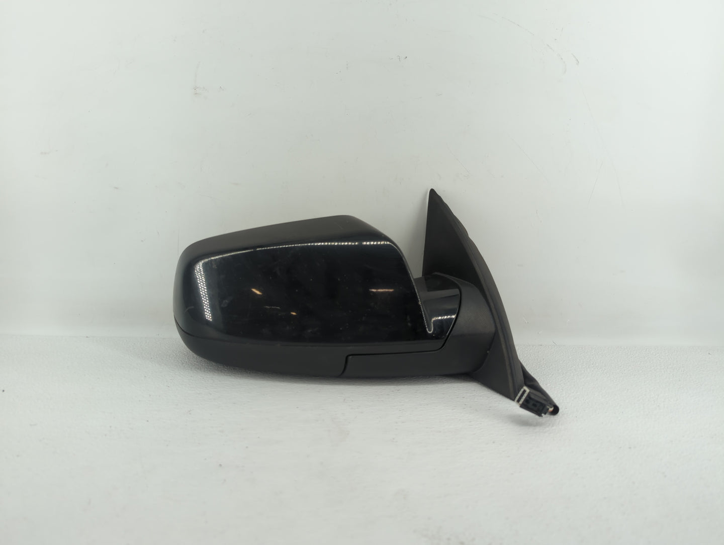 2010-2011 Chevrolet Equinox Passenger Side View Mirror - Right Door Mirror OEM Used - Oemusedautoparts1.com