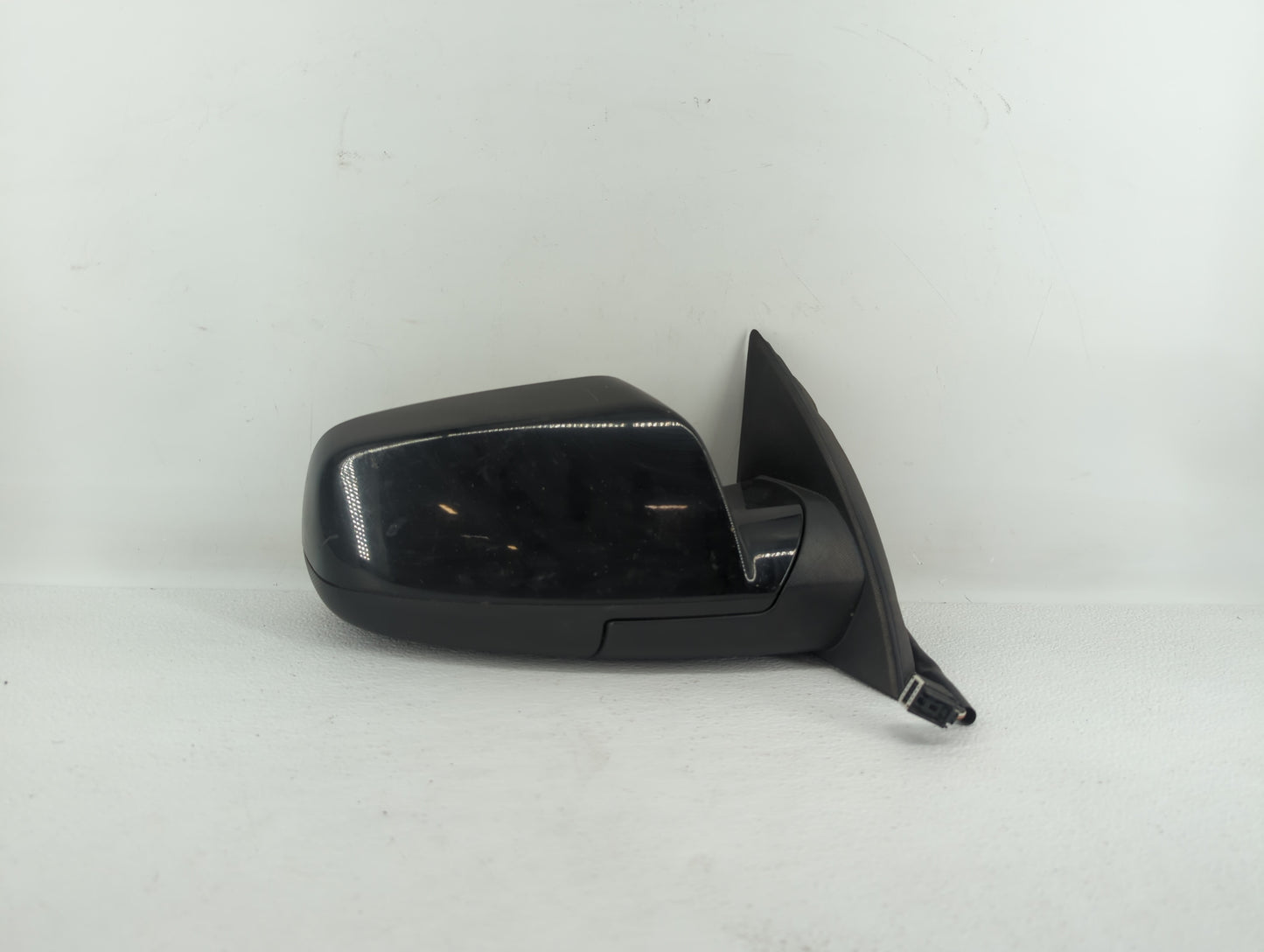 2010-2011 Chevrolet Equinox Passenger Side View Mirror - Right Door Mirror OEM Used - Oemusedautoparts1.com