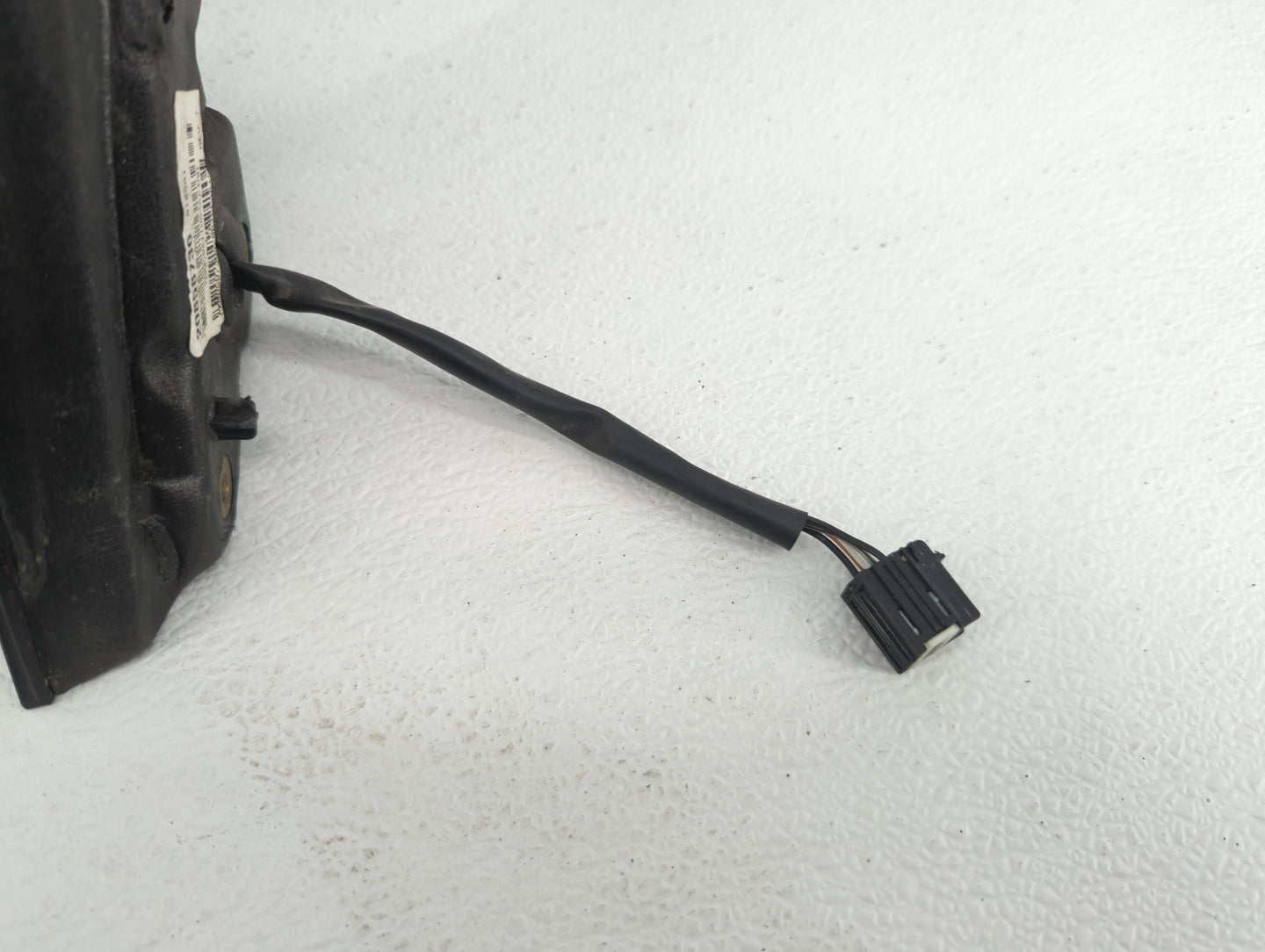 2010-2011 Chevrolet Equinox Passenger Side View Mirror - Right Door Mirror OEM Used - Oemusedautoparts1.com