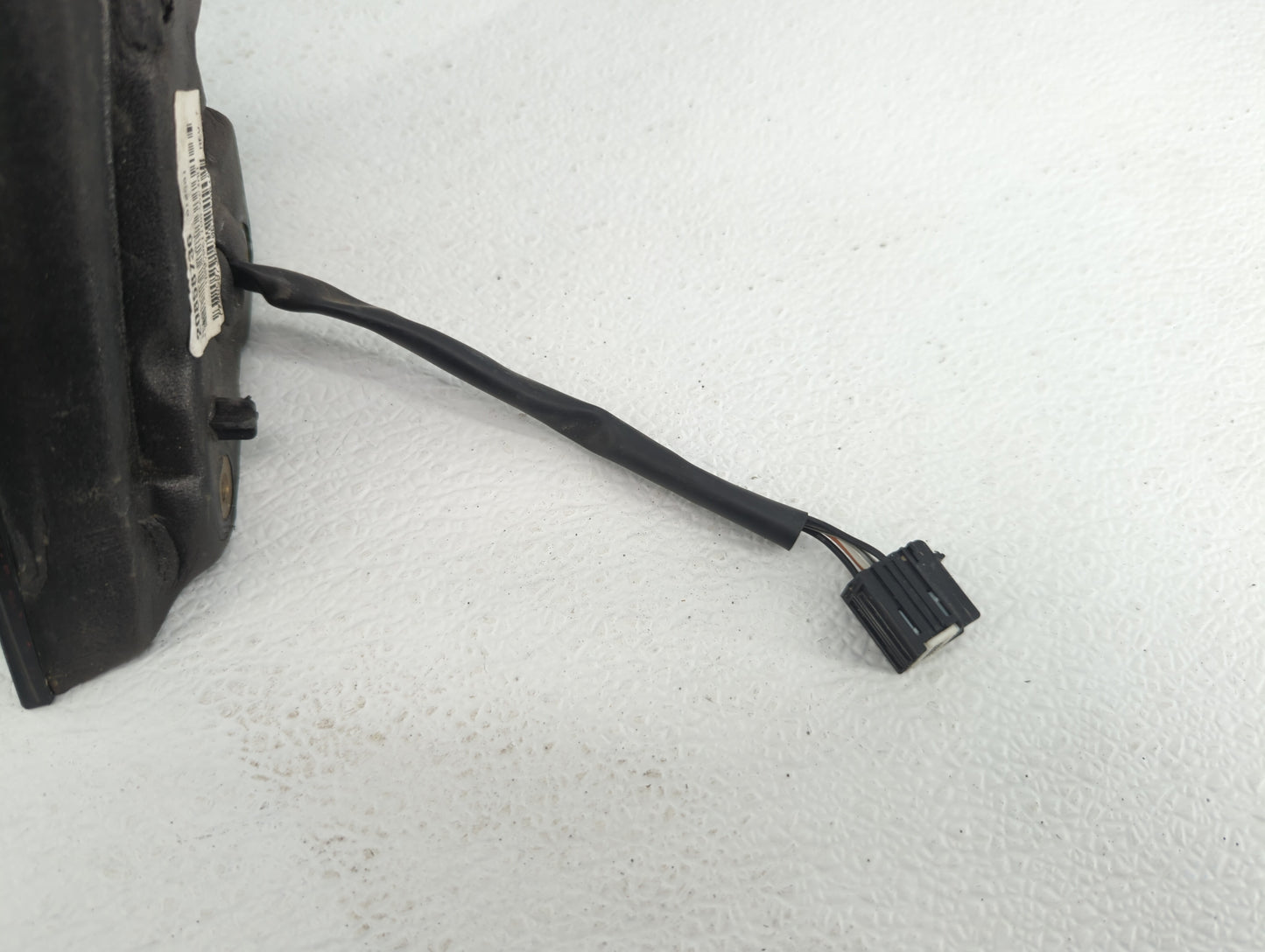 2010-2011 Chevrolet Equinox Passenger Side View Mirror - Right Door Mirror OEM Used - Oemusedautoparts1.com