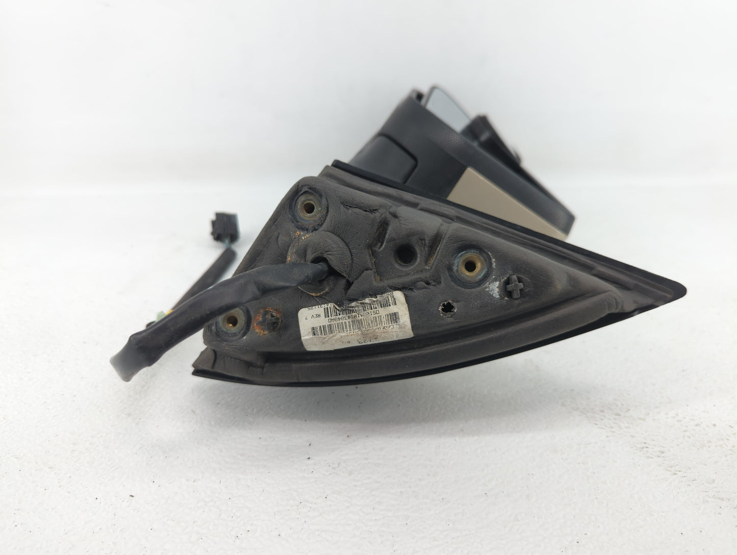 2010-2011 Chevrolet Equinox Driver Side View Mirror - Left Door Mirror OEM Used - Oemusedautoparts1.com