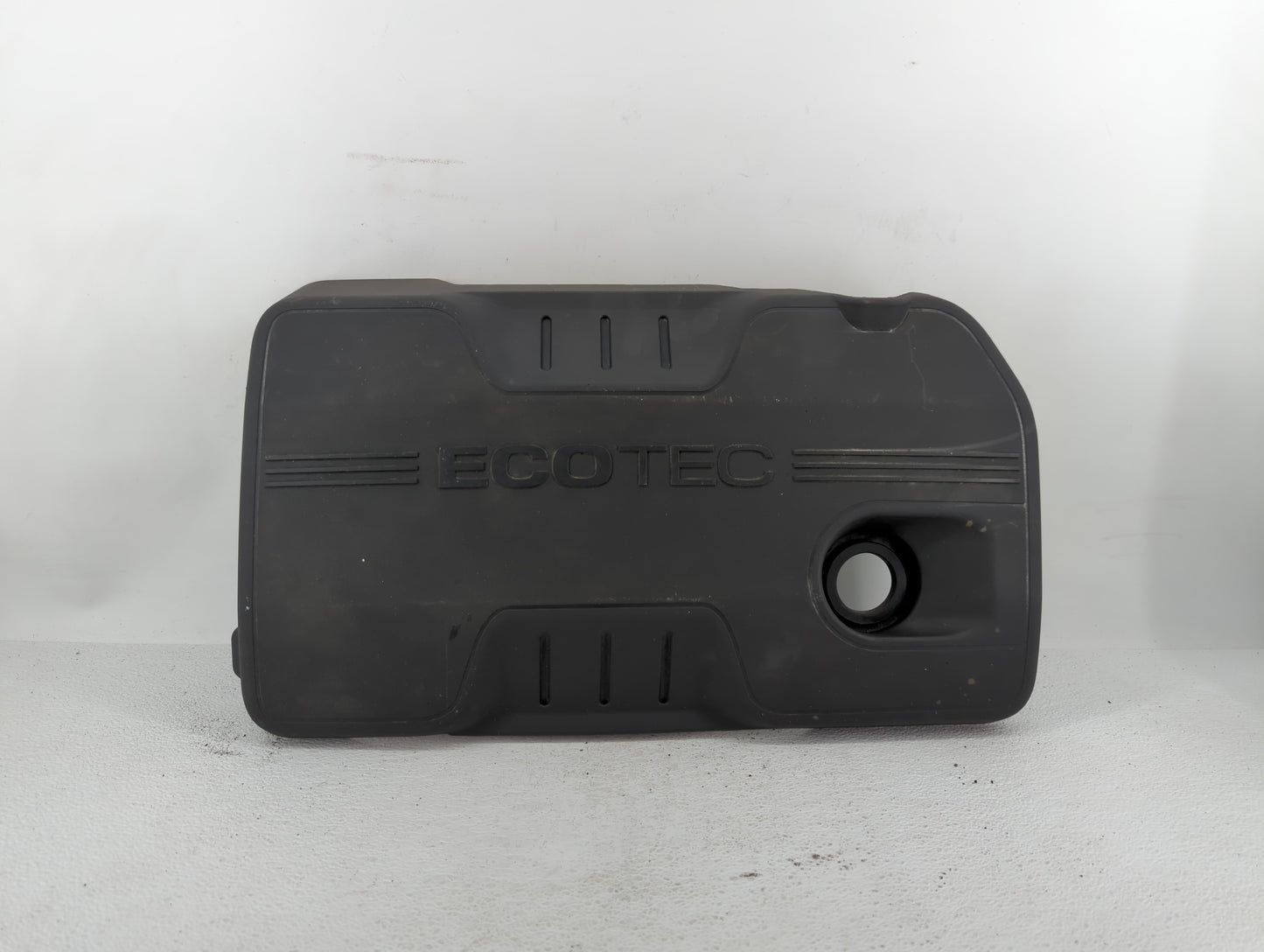 2011 Chevrolet Equinox Engine Cover 436971 - Oemusedautoparts1.com