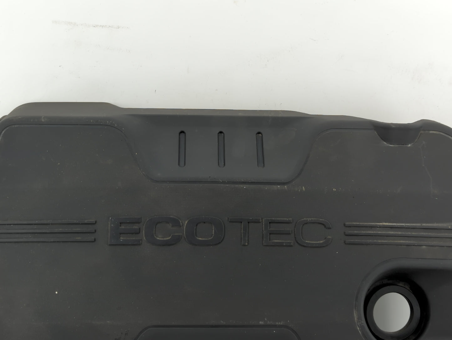 2011 Chevrolet Equinox Engine Cover - Oemusedautoparts1.com