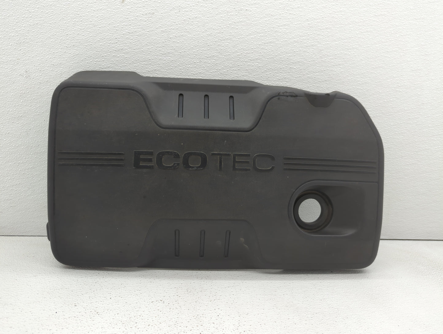 2011 Chevrolet Equinox Engine Cover - Oemusedautoparts1.com