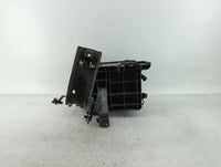 2011 Chevrolet Equinox Fusebox Fuse Box Panel Relay Module P/N:20899627 20899629 Fits OEM Used Auto Parts - Oemusedautoparts