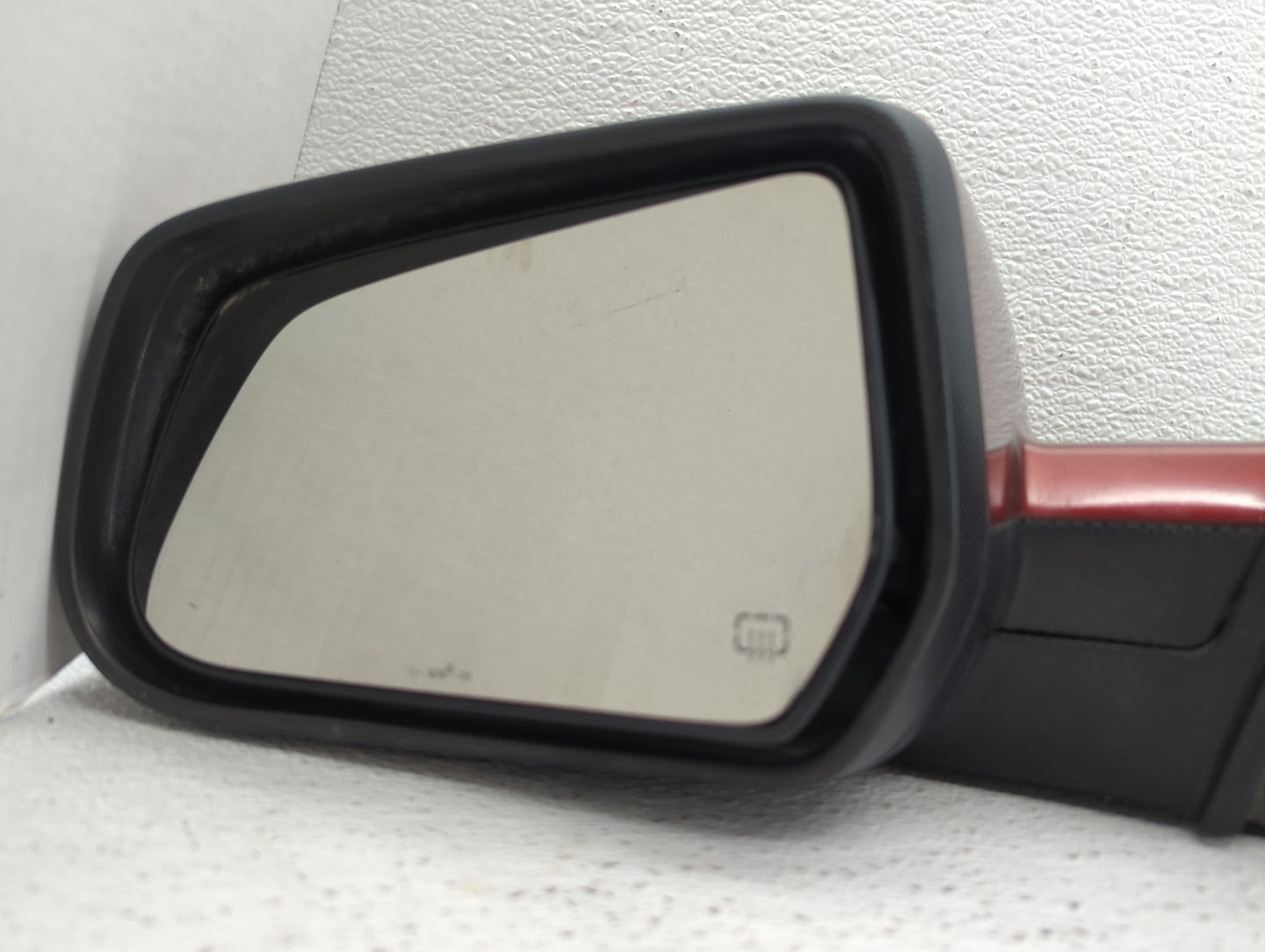 2010-2011 Chevrolet Equinox Driver Side View Mirror - Left Door Mirror OEM Used - Oemusedautoparts1.com