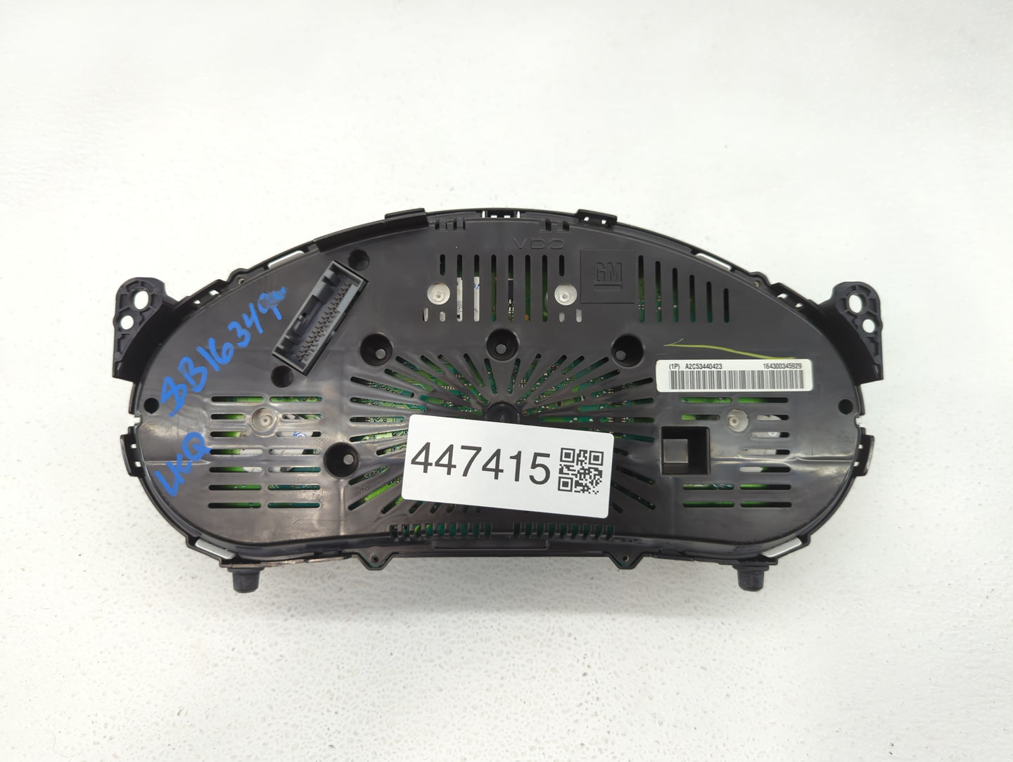 2011 Chevrolet Equinox Instrument Cluster Speedometer Gauges P/N:22783663 20978081, 20978079, 22783661 Fits OEM Used Auto Pa