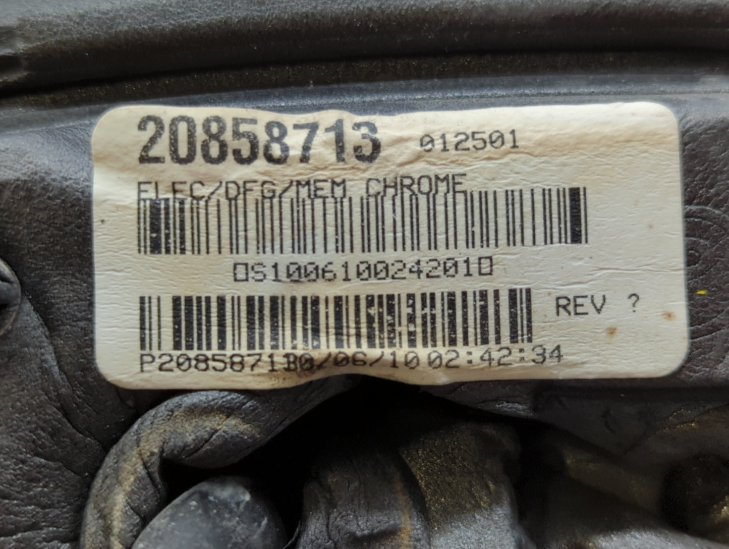 2010-2011 Chevrolet Equinox Passenger Side View Mirror - Right Door Mirror OEM Used - Oemusedautoparts1.com