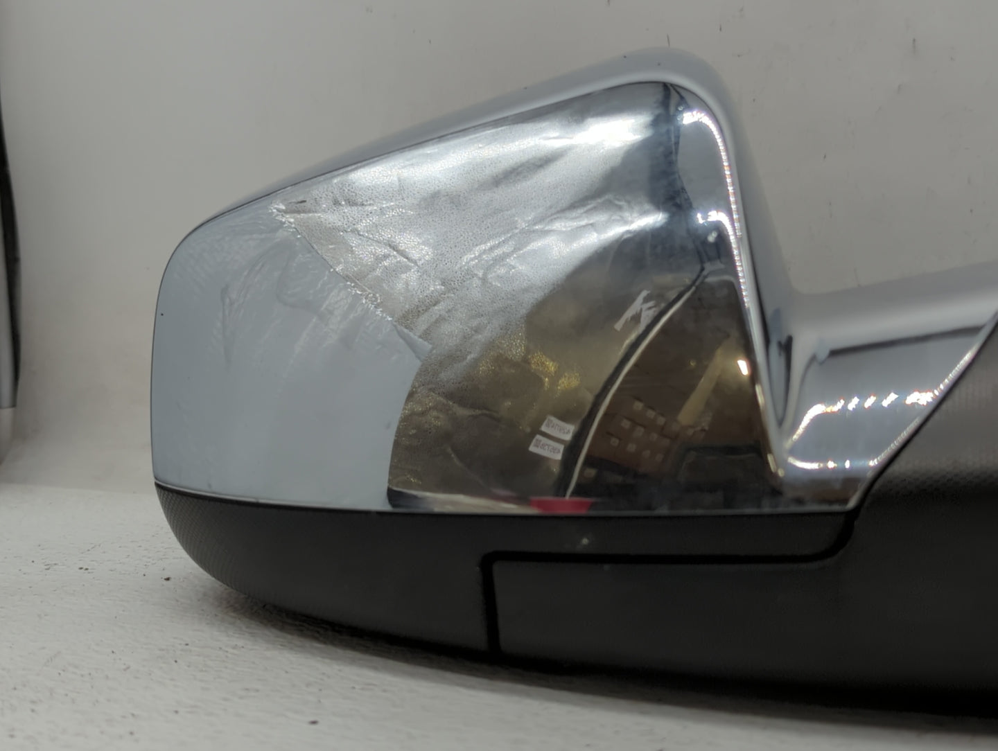 2010-2011 Chevrolet Equinox Passenger Side View Mirror - Right Door Mirror OEM Used - Oemusedautoparts1.com