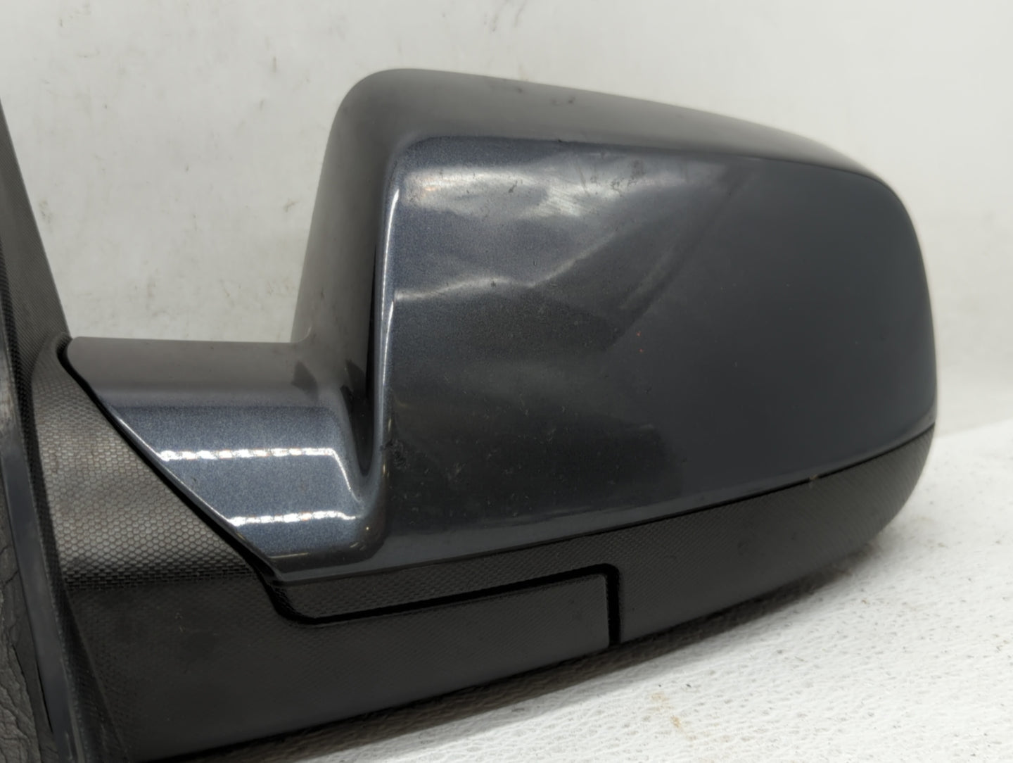 2010-2011 Chevrolet Equinox Driver Side View Mirror - Left Door Mirror OEM Used - Oemusedautoparts1.com
