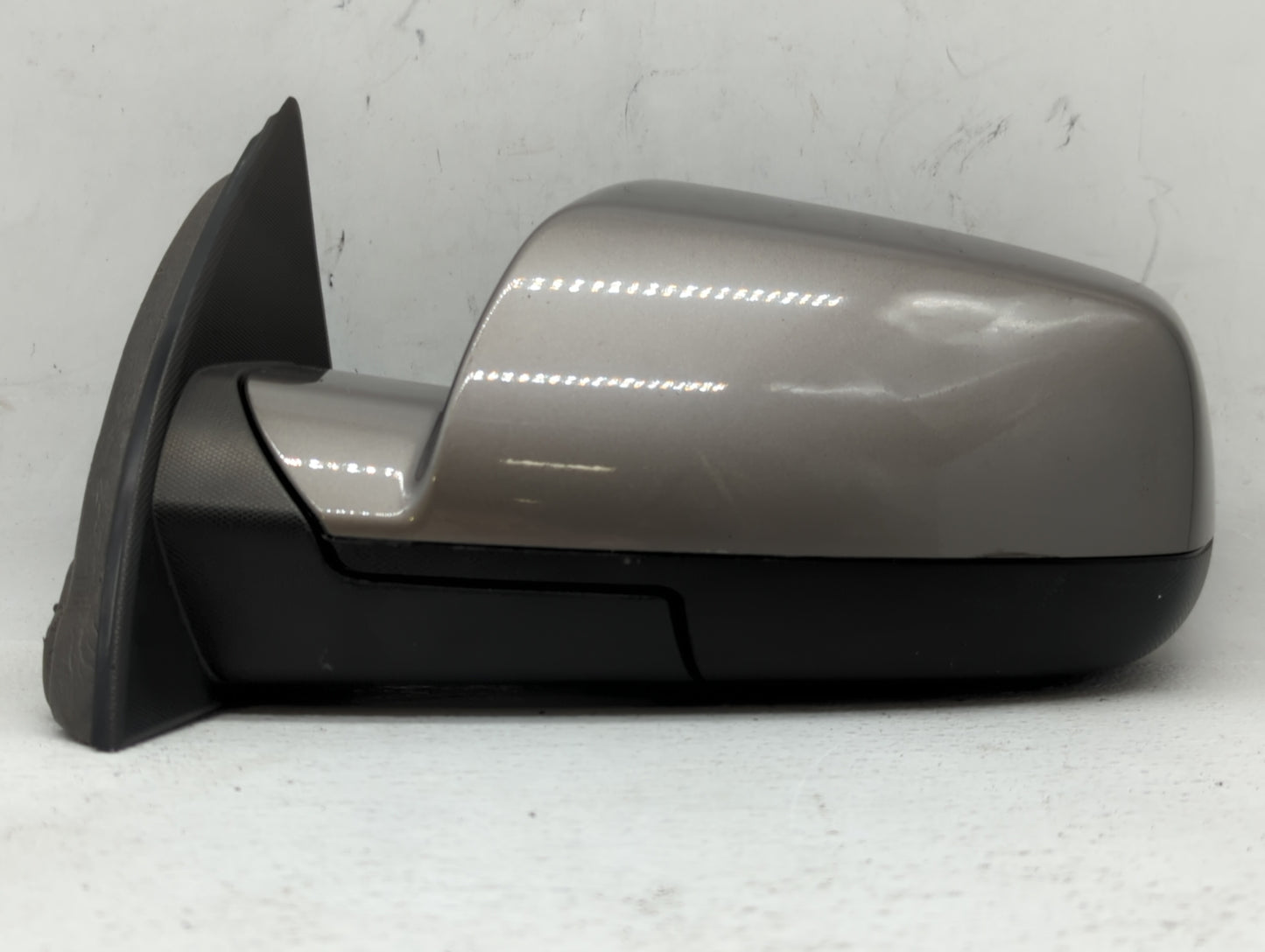2010-2011 Chevrolet Equinox Driver Side View Mirror - Left Door Mirror OEM Used - Oemusedautoparts1.com
