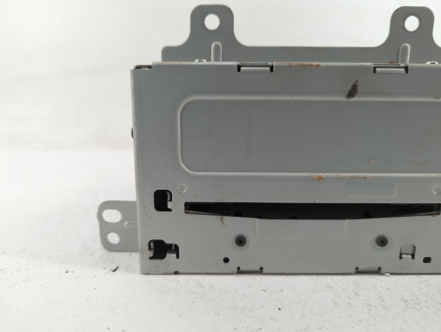 2011-2012 Chevrolet Equinox Radio AM FM Cd Player Receiver Replacement P/N:20983516 Fits Fits 2010 2011 2012 OEM Used Auto P