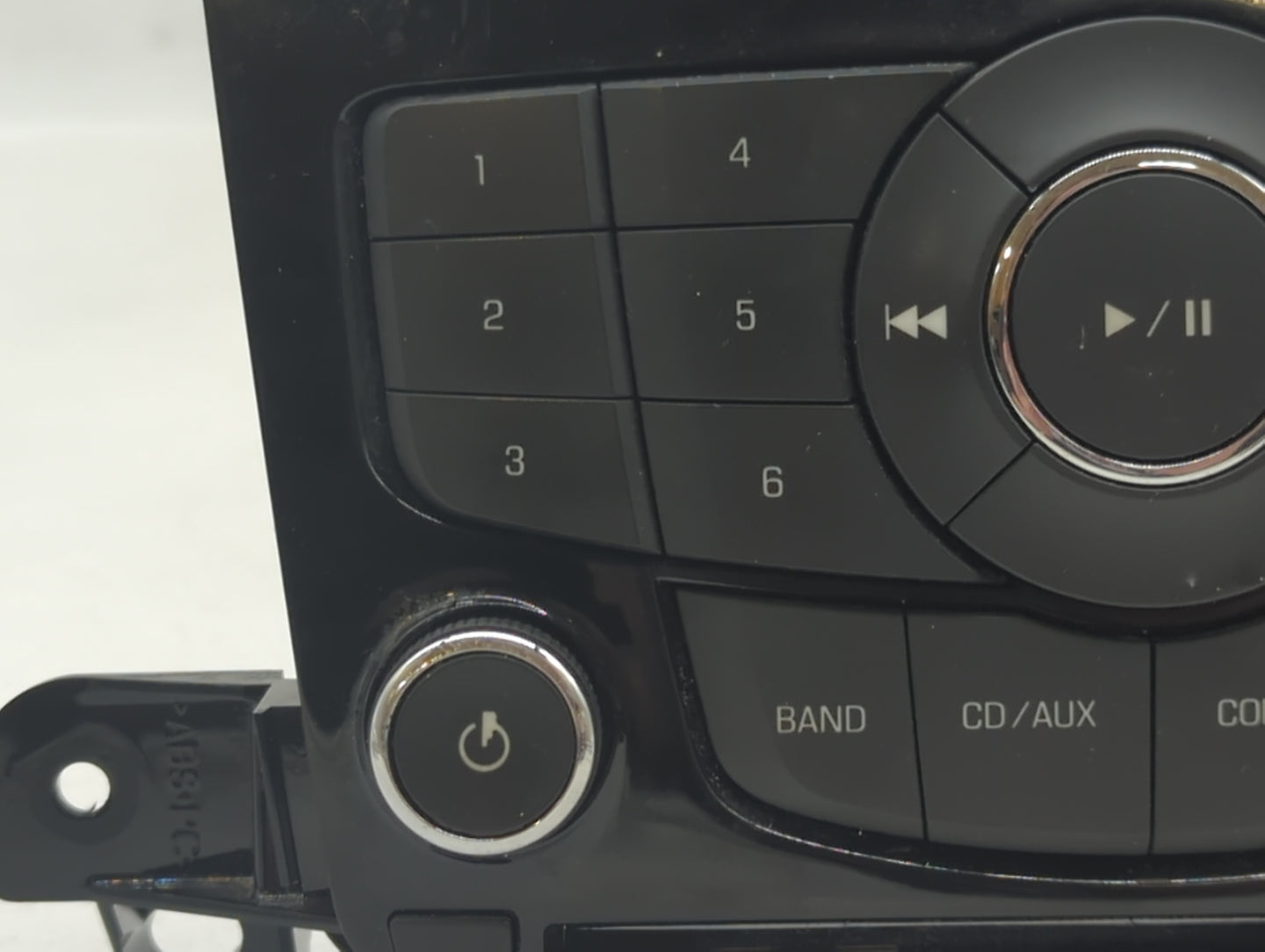 2011-2012 Chevrolet Equinox Radio Control Panel - Oemusedautoparts1.com
