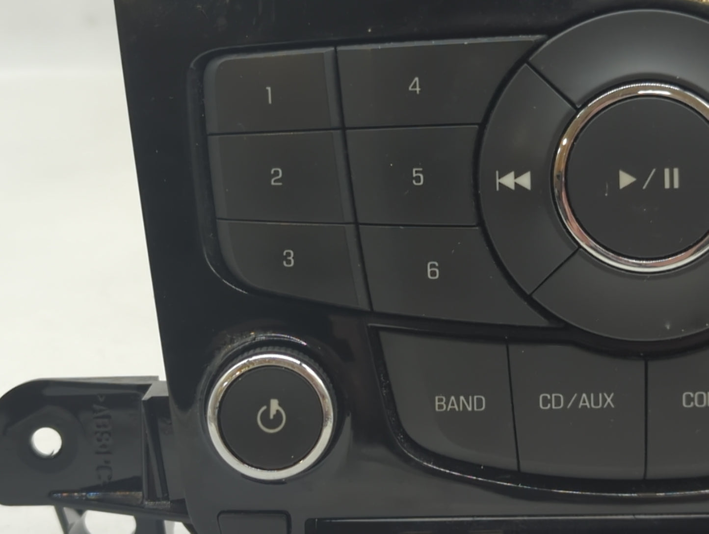 2011-2012 Chevrolet Equinox Radio Control Panel - Oemusedautoparts1.com