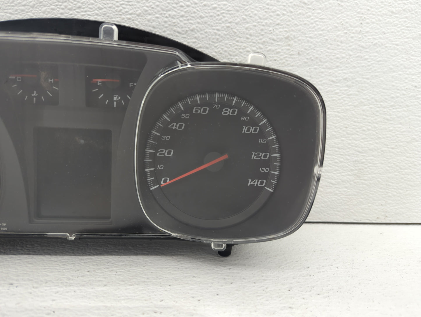 2011 Chevrolet Equinox Instrument Cluster Speedometer Gauges P/N:20978079 Fits OEM Used Auto Parts - Oemusedautoparts1.com