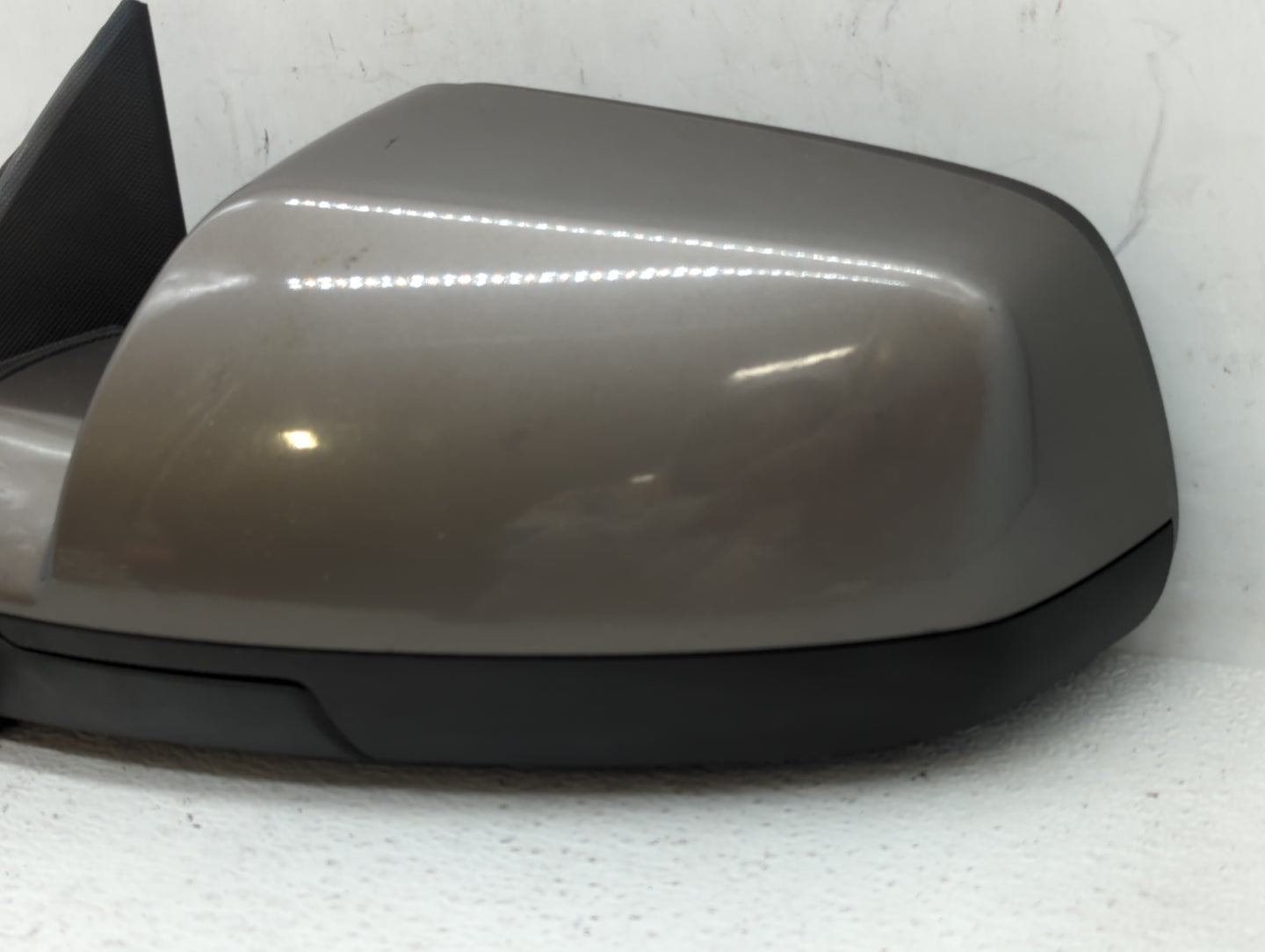 2010-2011 Chevrolet Equinox Driver Side View Mirror - Left Door Mirror OEM Used - Oemusedautoparts1.com