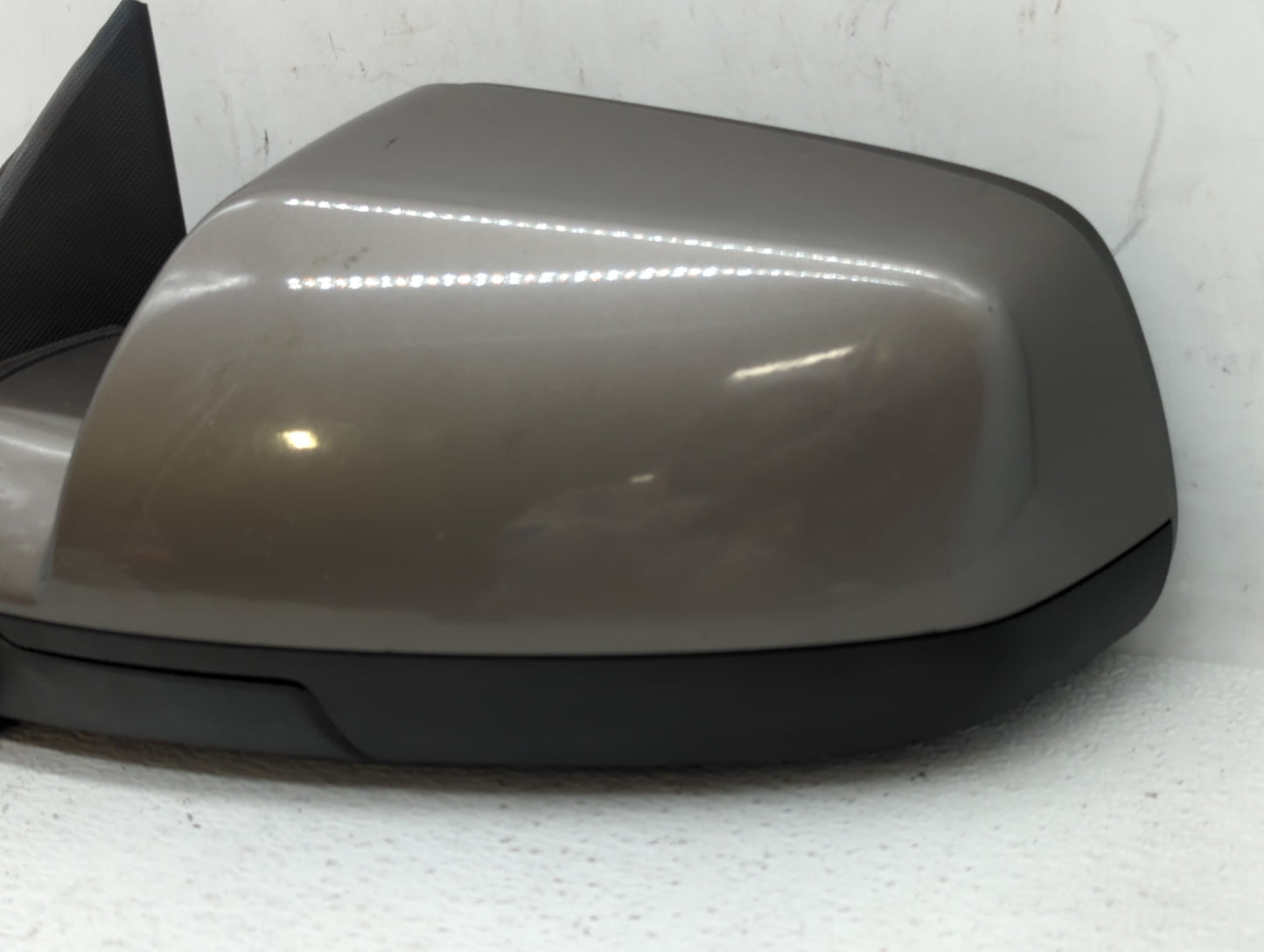 2010-2011 Chevrolet Equinox Driver Side View Mirror - Left Door Mirror OEM Used - Oemusedautoparts1.com