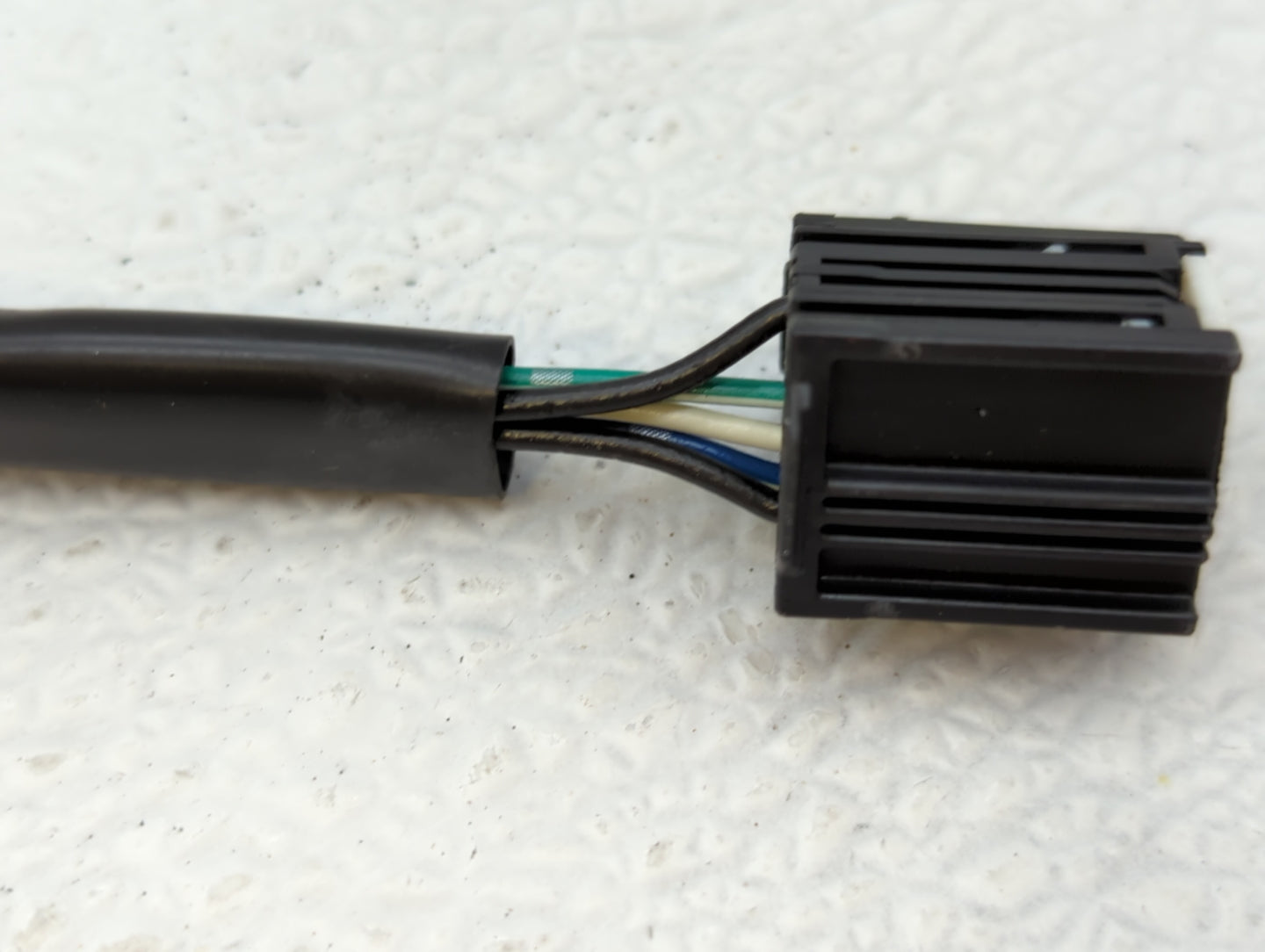 2010-2011 Chevrolet Equinox Driver Side View Mirror - Left Door Mirror OEM Used - Oemusedautoparts1.com