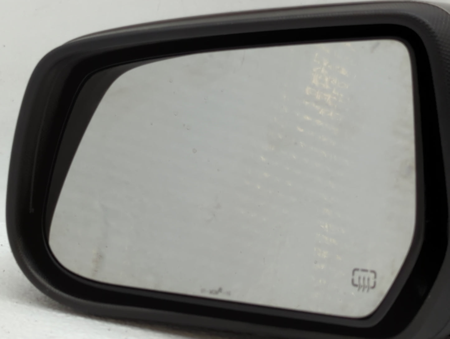 2010-2011 Chevrolet Equinox Driver Side View Mirror - Left Door Mirror OEM Used - Oemusedautoparts1.com