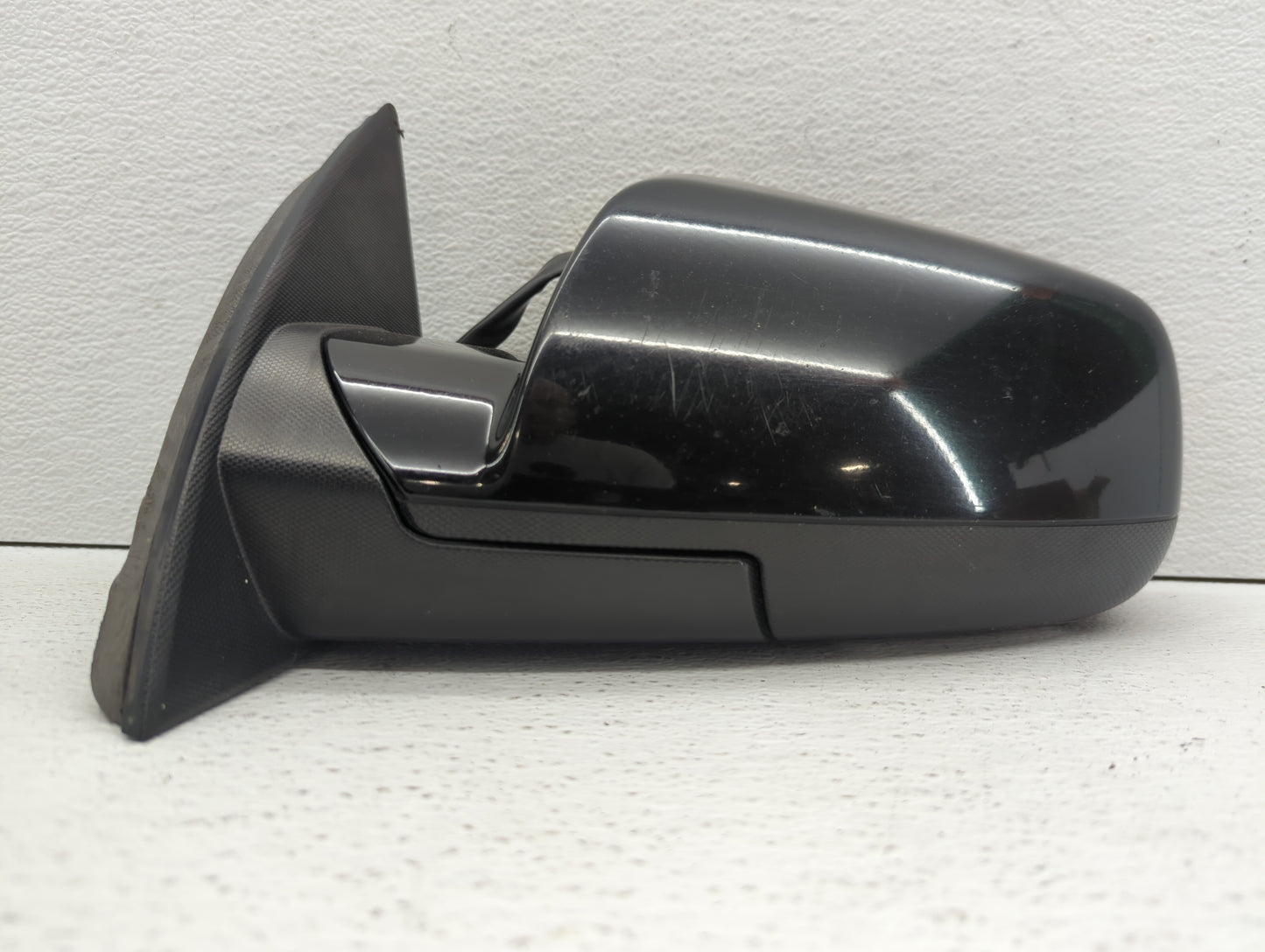 2010-2011 Chevrolet Equinox Driver Side View Mirror - Left Door Mirror OEM Used - Oemusedautoparts1.com