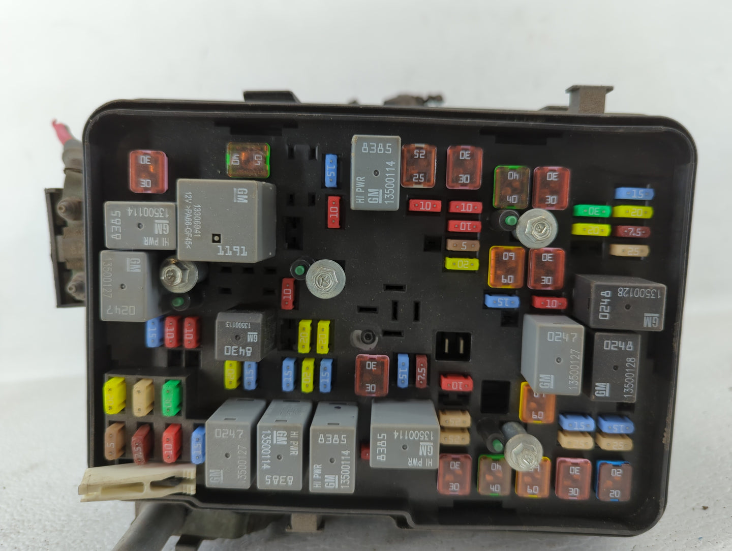 2011 Chevrolet Equinox Fusebox Fuse Box Panel Relay Module P/N:20899627 20899629 Fits OEM Used Auto Parts - Oemusedautoparts