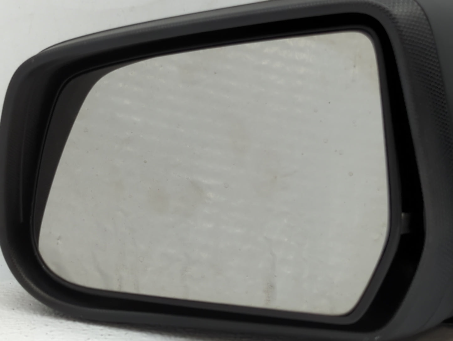 2010-2011 Chevrolet Equinox Driver Side View Mirror - Left Door Mirror OEM Used - Oemusedautoparts1.com
