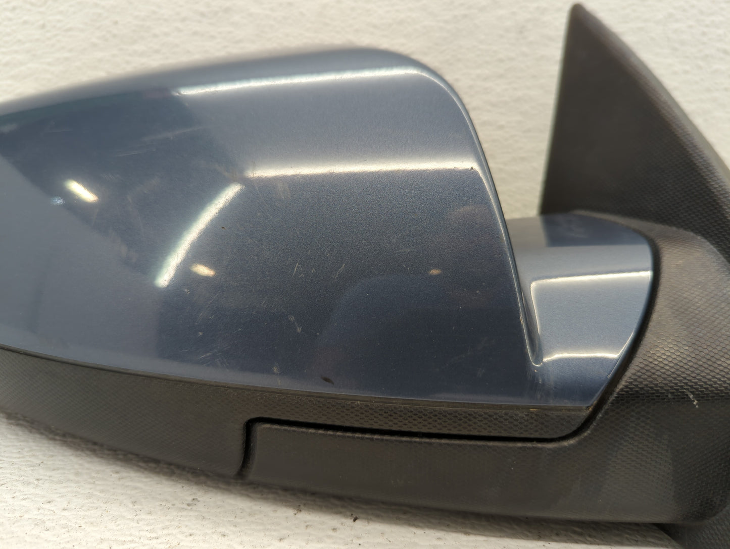 2010-2011 Chevrolet Equinox Passenger Side View Mirror - Right Door Mirror OEM Used - Oemusedautoparts1.com