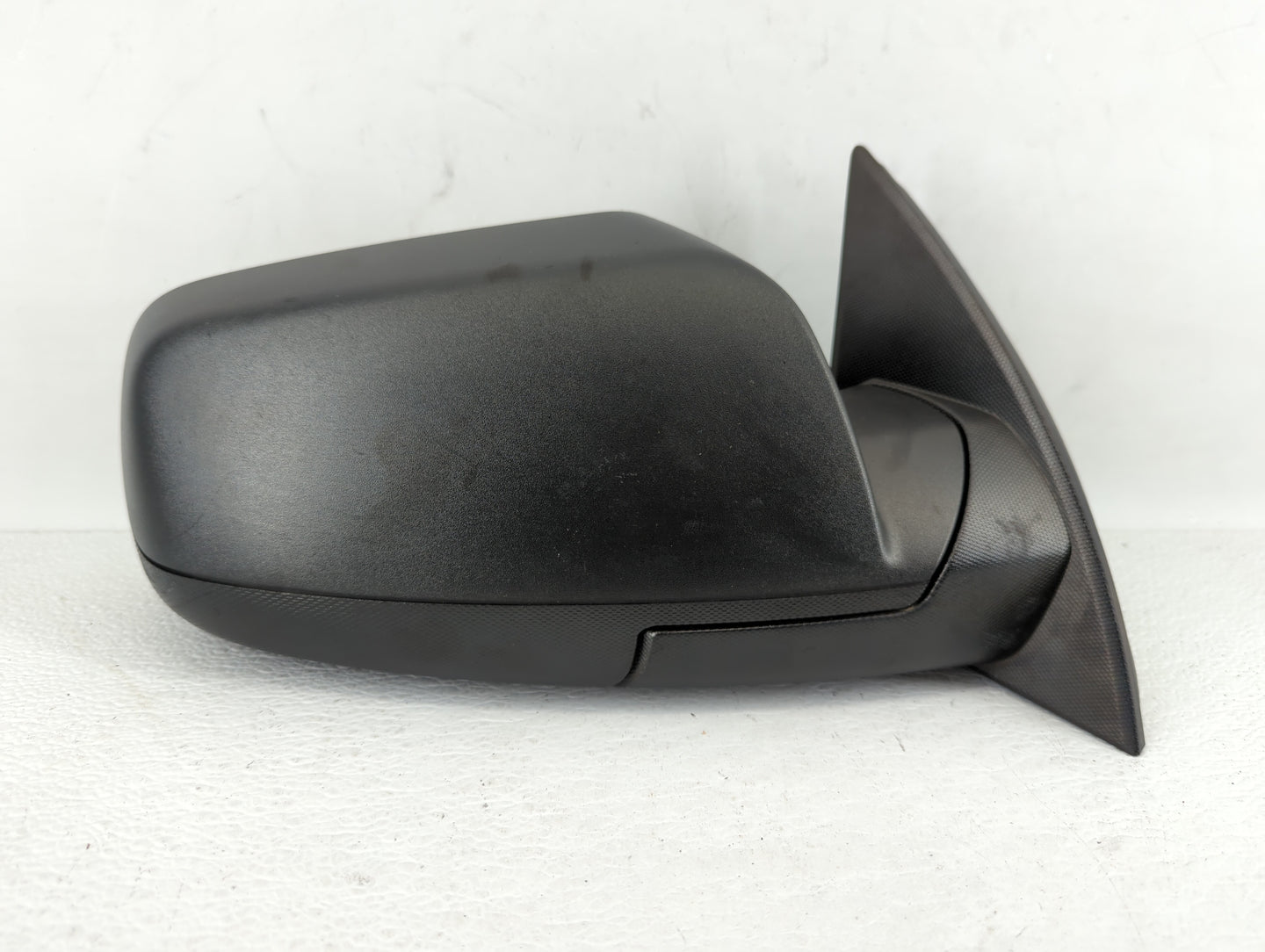2010-2011 Chevrolet Equinox Passenger Side View Mirror - Right Door Mirror OEM Used - Oemusedautoparts1.com