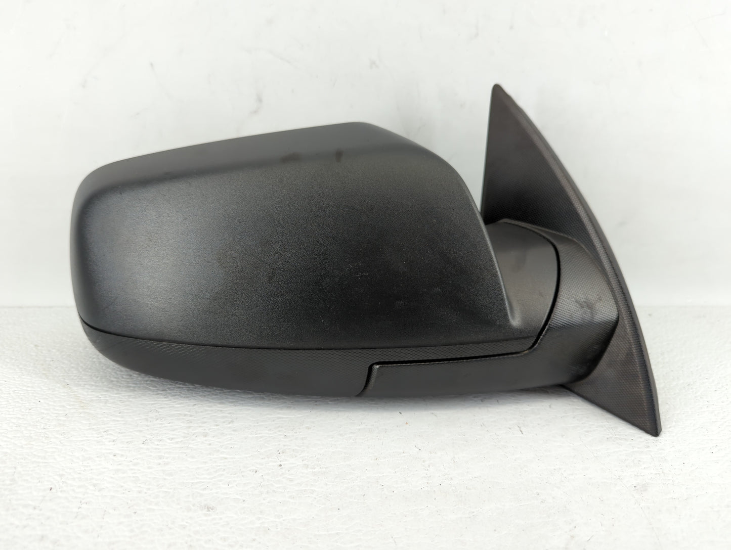 2010-2011 Chevrolet Equinox Passenger Side View Mirror - Right Door Mirror OEM Used - Oemusedautoparts1.com