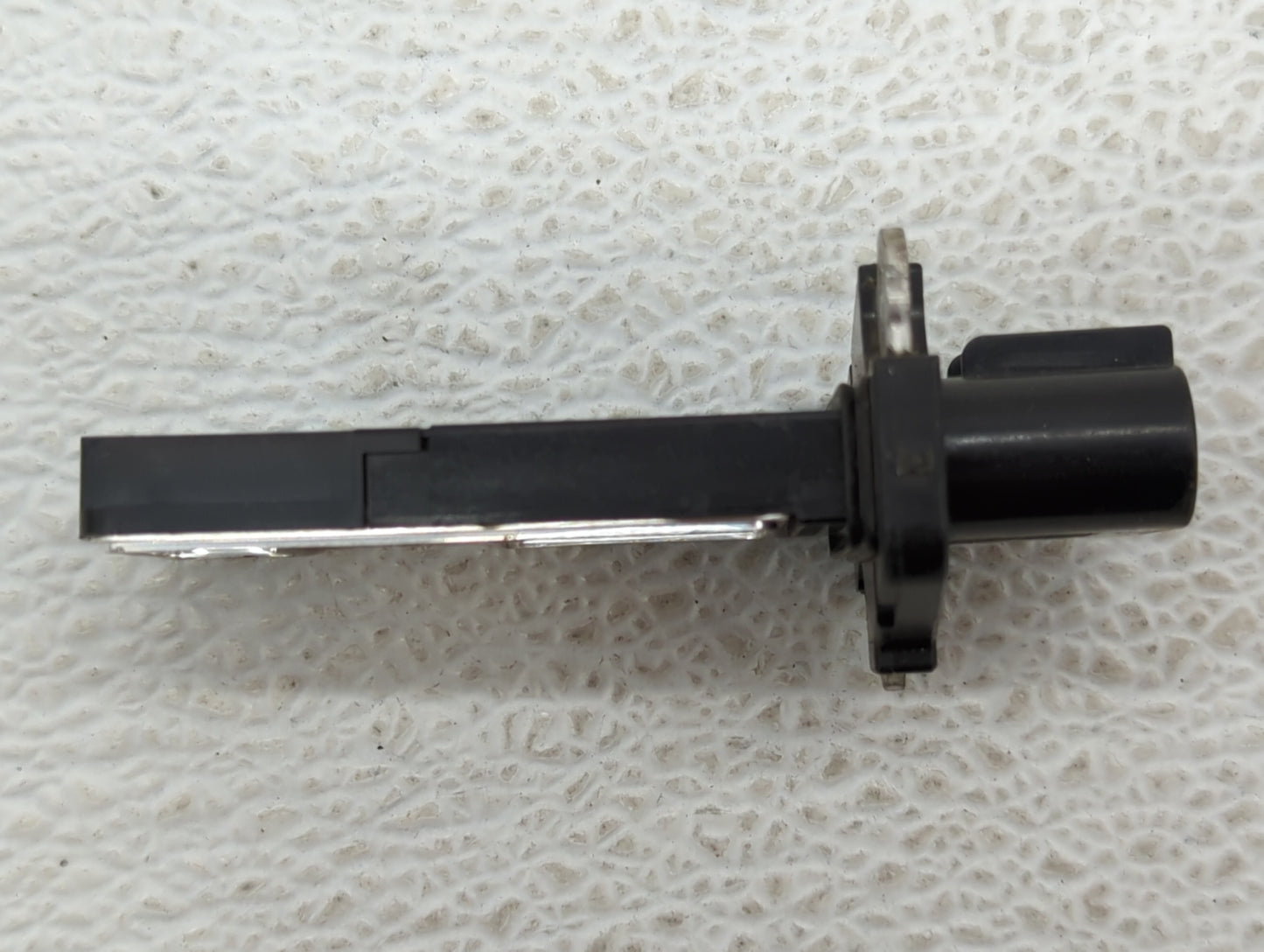 2010-2011 Chevrolet Equinox Mass Air Flow Meter Maf - Oemusedautoparts1.com
