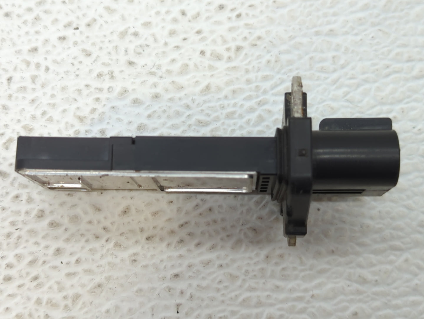 2010-2011 Chevrolet Equinox Mass Air Flow Meter Maf - Oemusedautoparts1.com