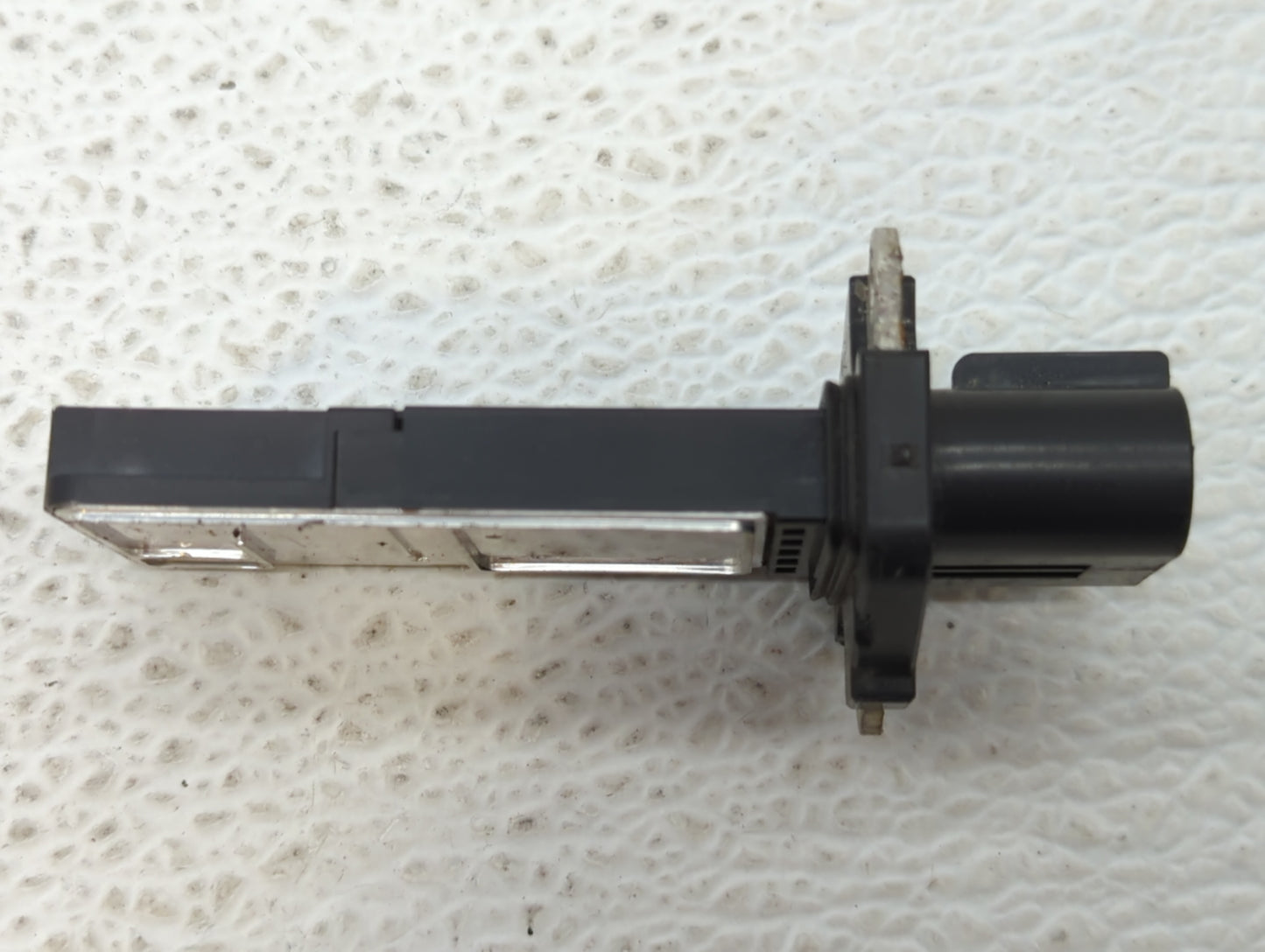 2010-2011 Chevrolet Equinox Mass Air Flow Meter Maf - Oemusedautoparts1.com