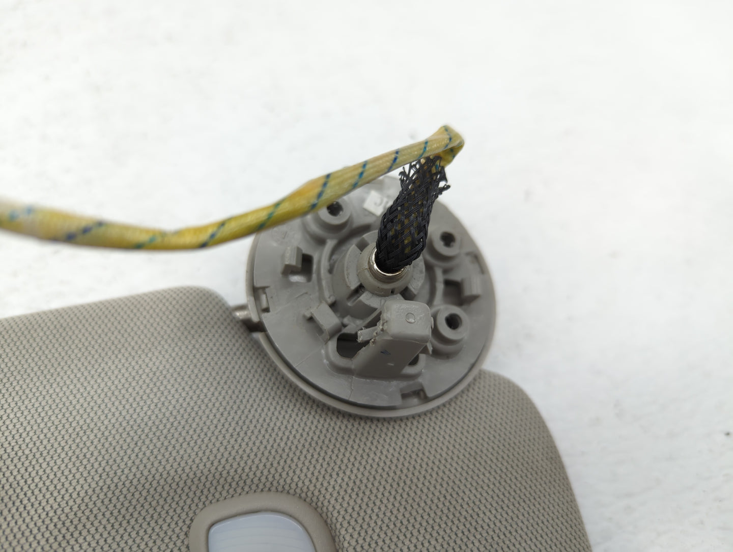 2010-2017 Chevrolet Equinox Sun Visor Shade Replacement Passenger Right Mirror Fits Fits 2010 2011 2012 2013 2014 2015 2016 