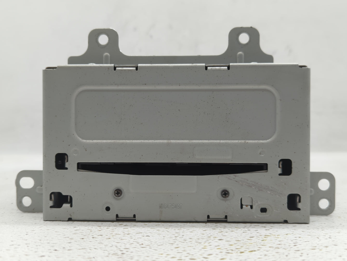 2011-2012 Chevrolet Equinox Radio AM FM Cd Player Receiver Replacement P/N:20983517 Fits Fits 2010 2011 2012 OEM Used Auto P