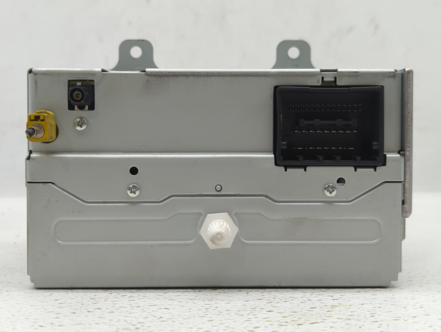 2011-2012 Chevrolet Equinox Radio AM FM Cd Player Receiver Replacement P/N:20983517 Fits Fits 2010 2011 2012 OEM Used Auto P
