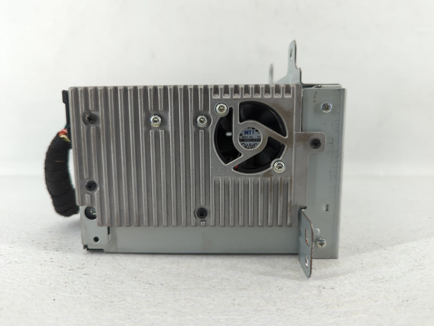 2011-2012 Chevrolet Equinox Radio AM FM Cd Player Receiver Replacement P/N:20983517 22870782 Fits Fits 2010 2011 2012 OEM Us