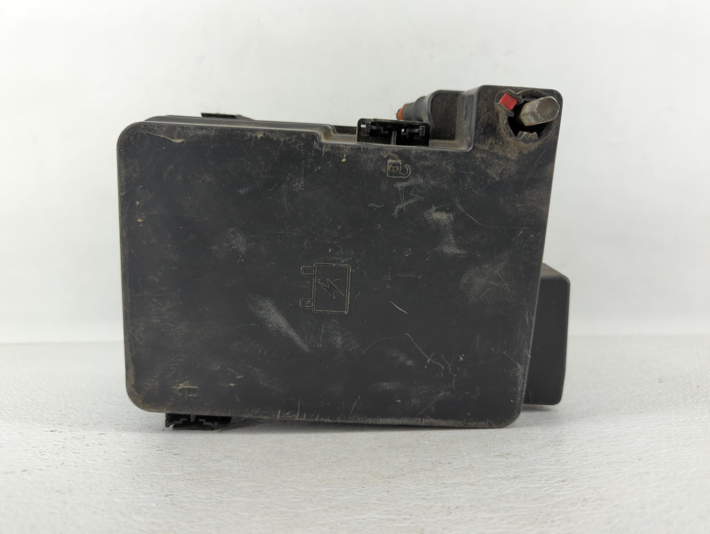 2011 Chevrolet Equinox Fusebox Fuse Box Panel Relay Module P/N:20899629 Fits OEM Used Auto Parts - Oemusedautoparts1.com