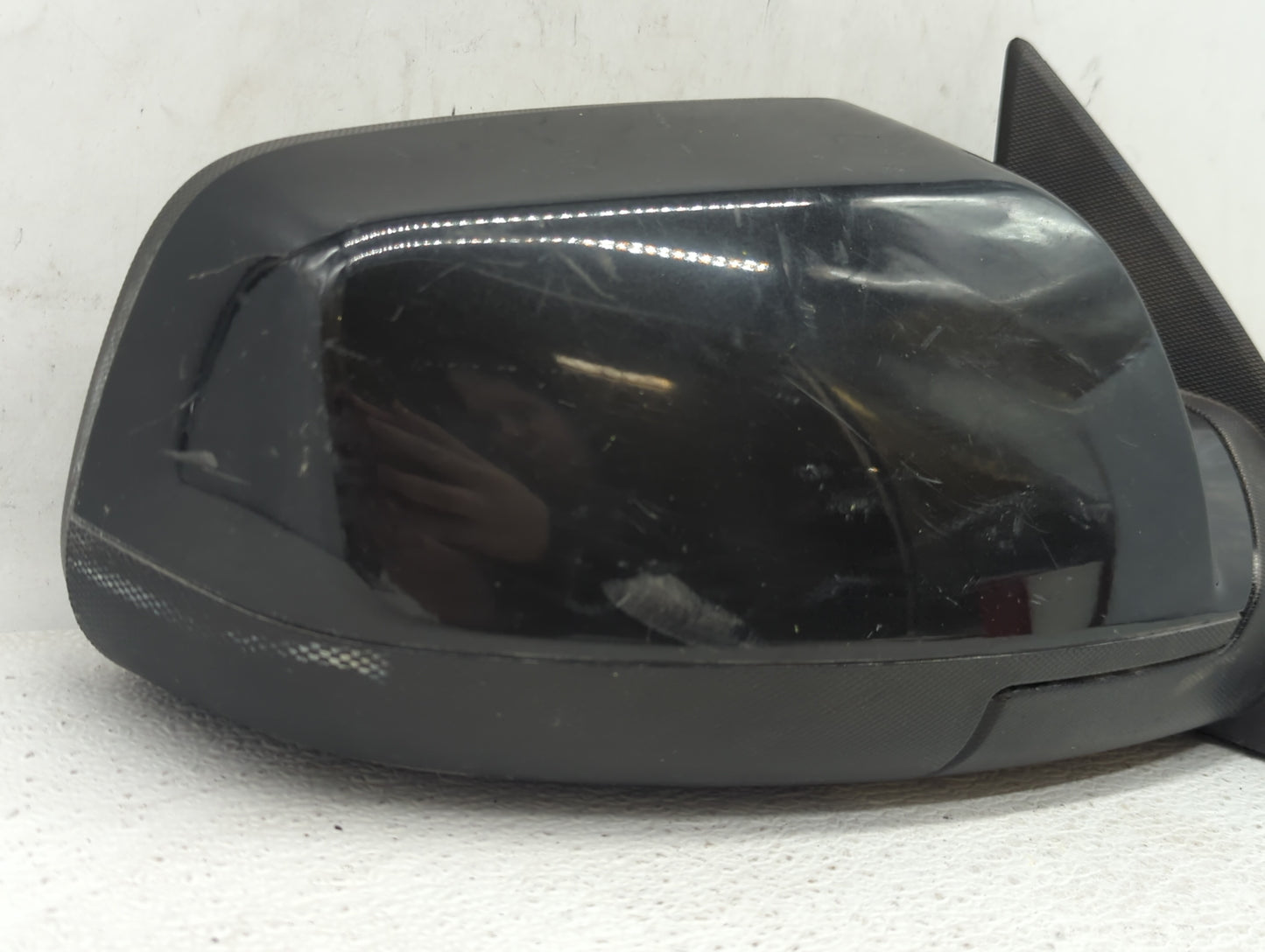 2010-2011 Chevrolet Equinox Passenger Side View Mirror - Right Door Mirror OEM Used - Oemusedautoparts1.com