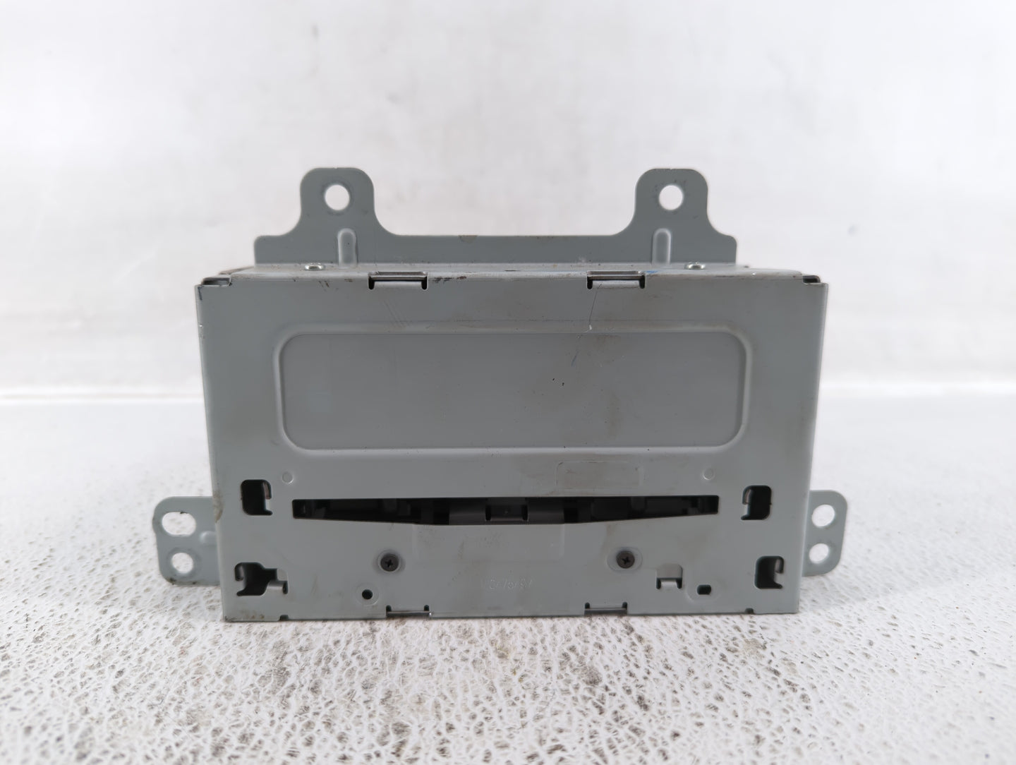 2011-2012 Chevrolet Equinox Am Fm Cd Player Radio Receiver - Oemusedautoparts1.com
