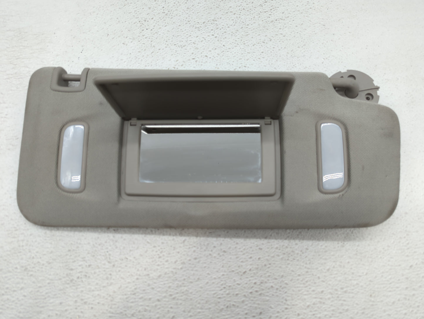 2010-2017 Chevrolet Equinox Sun Visor Shade Replacement Passenger Right Mirror Fits Fits 2010 2011 2012 2013 2014 2015 2016 