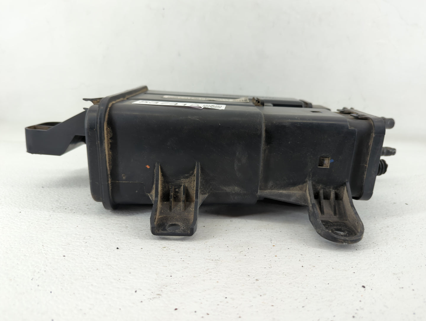 2011 Chevrolet Equinox Fuel Vapor Charcoal Canister - Oemusedautoparts1.com