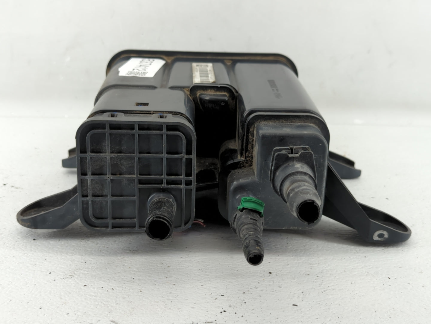 2011 Chevrolet Equinox Fuel Vapor Charcoal Canister - Oemusedautoparts1.com