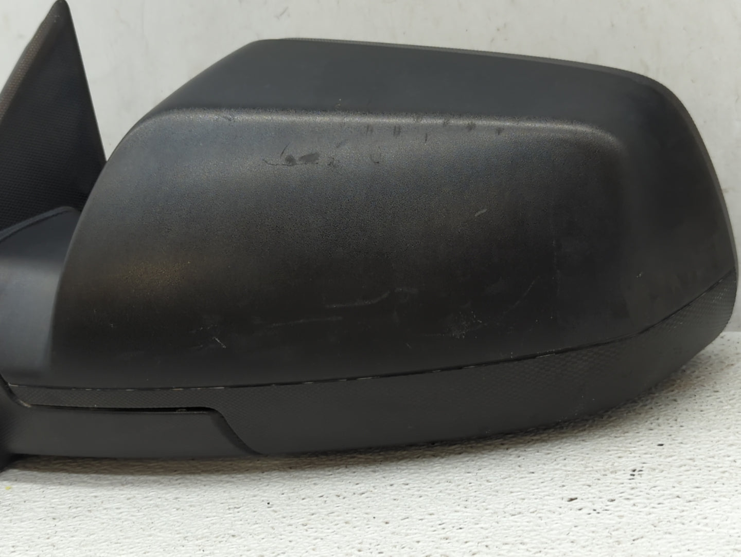 2010-2011 Chevrolet Equinox Driver Side View Mirror - Left Door Mirror OEM Used - Oemusedautoparts1.com