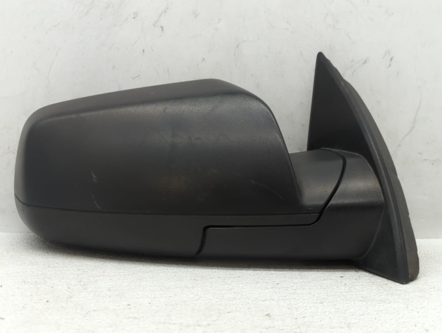 2010-2011 Chevrolet Equinox Passenger Side View Mirror - Right Door Mirror OEM Used - Oemusedautoparts1.com