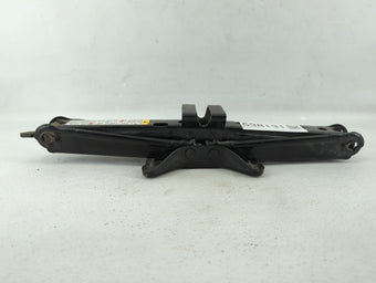 compare product 2011 Chevrolet Equinox Spare Scissor Car Jack 538131