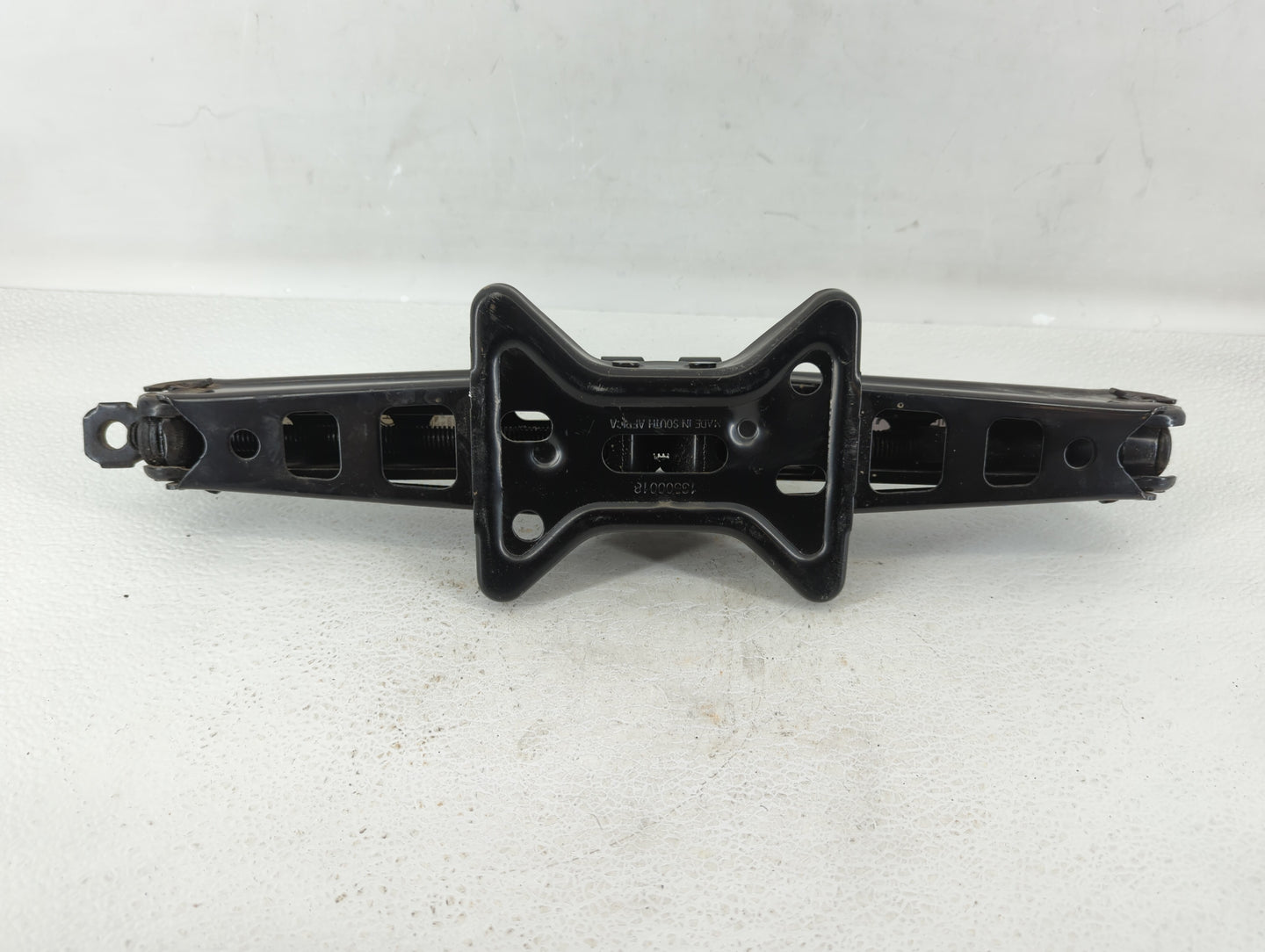 2011 Chevrolet Equinox Spare Scissor Car Jack 538131 - Oemusedautoparts1.com